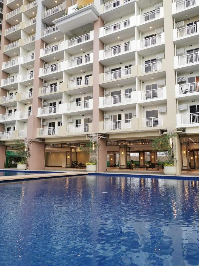 Infina Towers Project 4 Aurora Boulevard Quezon City Маніла Екстер'єр фото