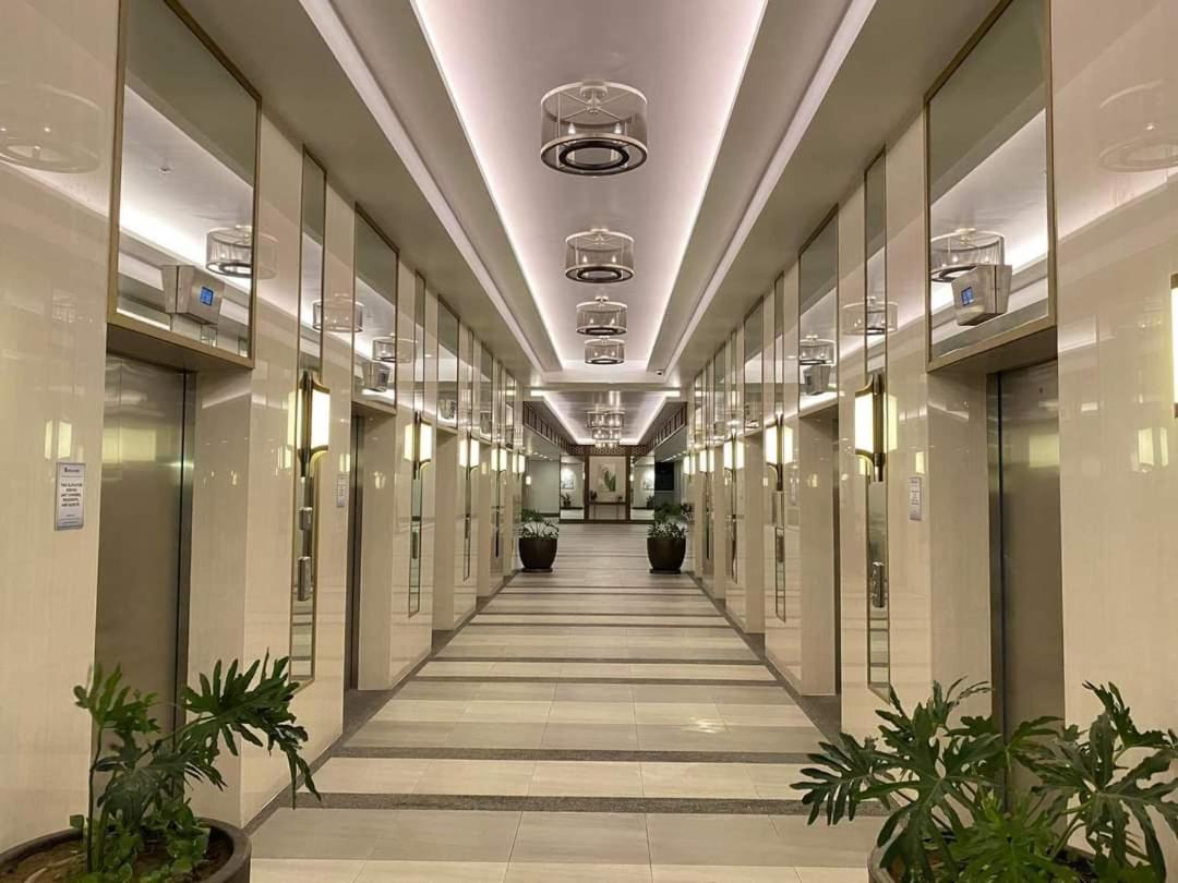 Infina Towers Project 4 Aurora Boulevard Quezon City Маніла Екстер'єр фото
